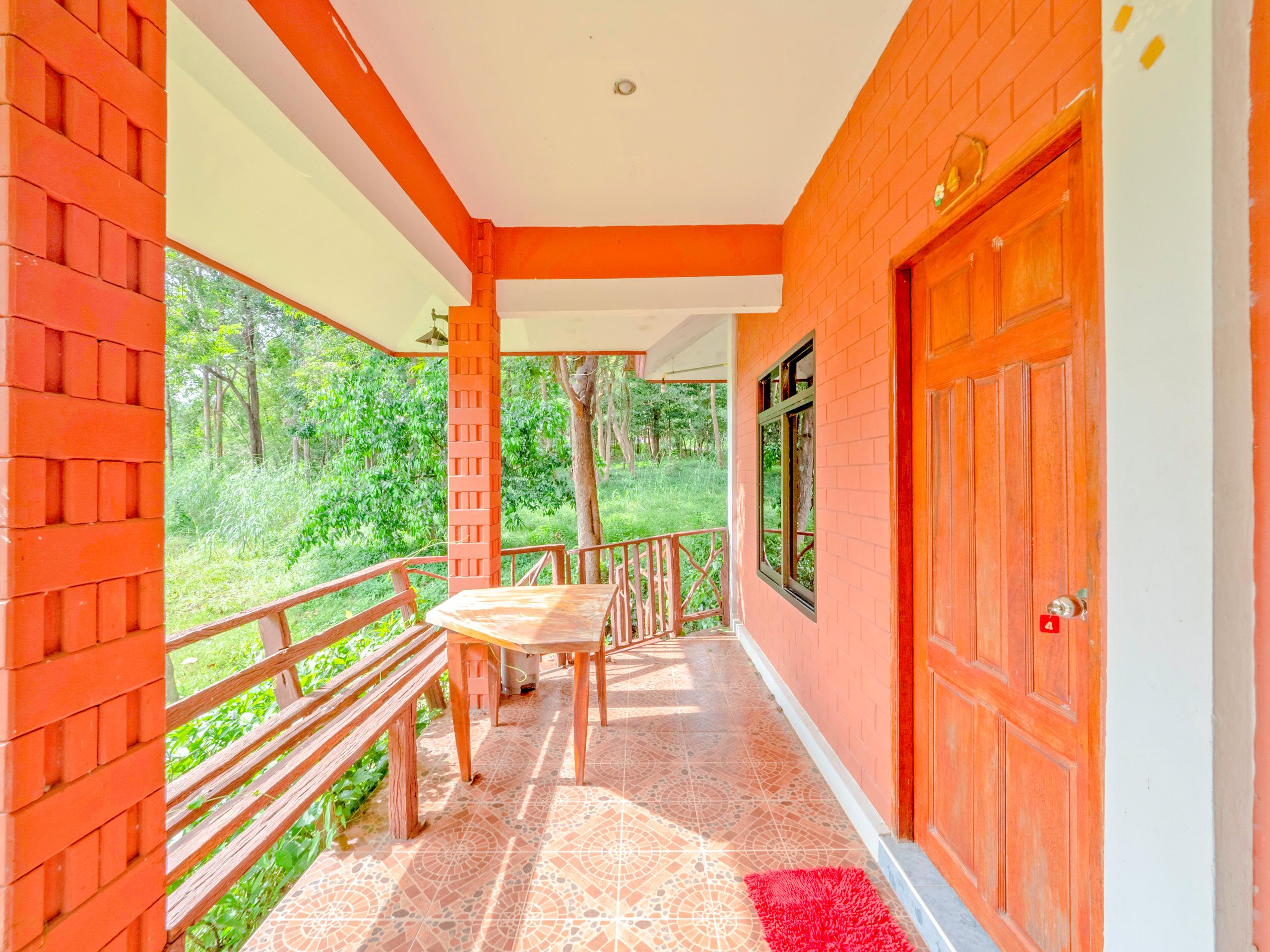 Oyo 1149 Best Resort Tha Mai Экстерьер фото