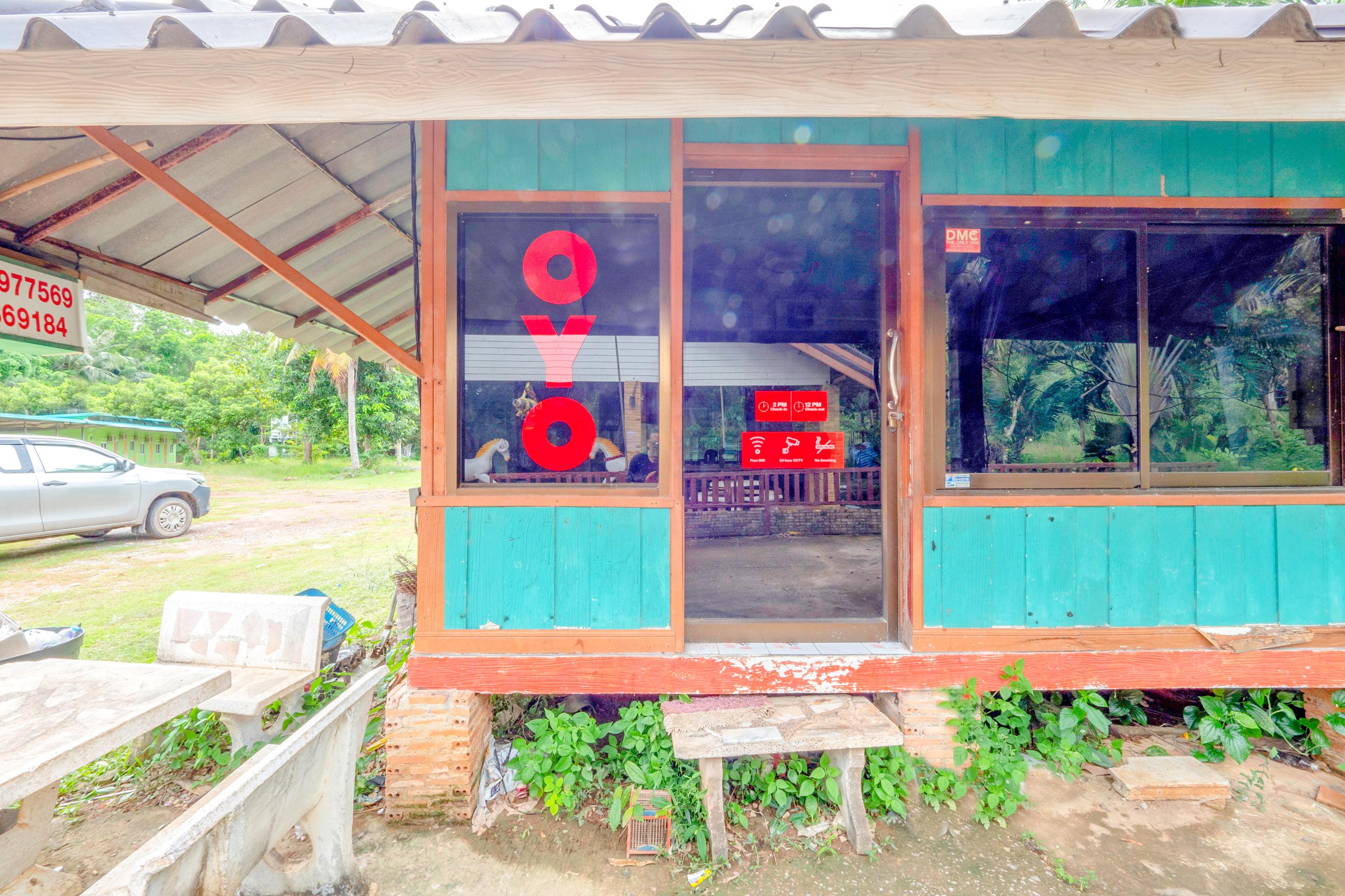 Oyo 1149 Best Resort Tha Mai Экстерьер фото